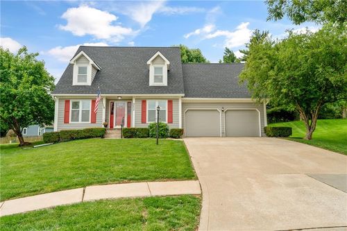 8602 N Beaman Avenue, Kansas City, MO, 64154 | Card Image