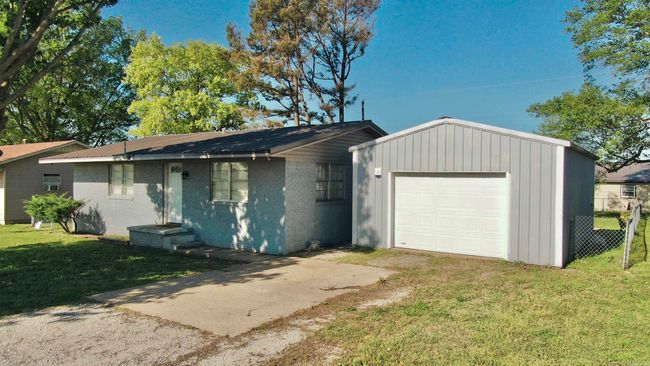 312 S Crossroads, House other with 2 bedrooms, 1 bathrooms and null parking in Portia AR | Image 4