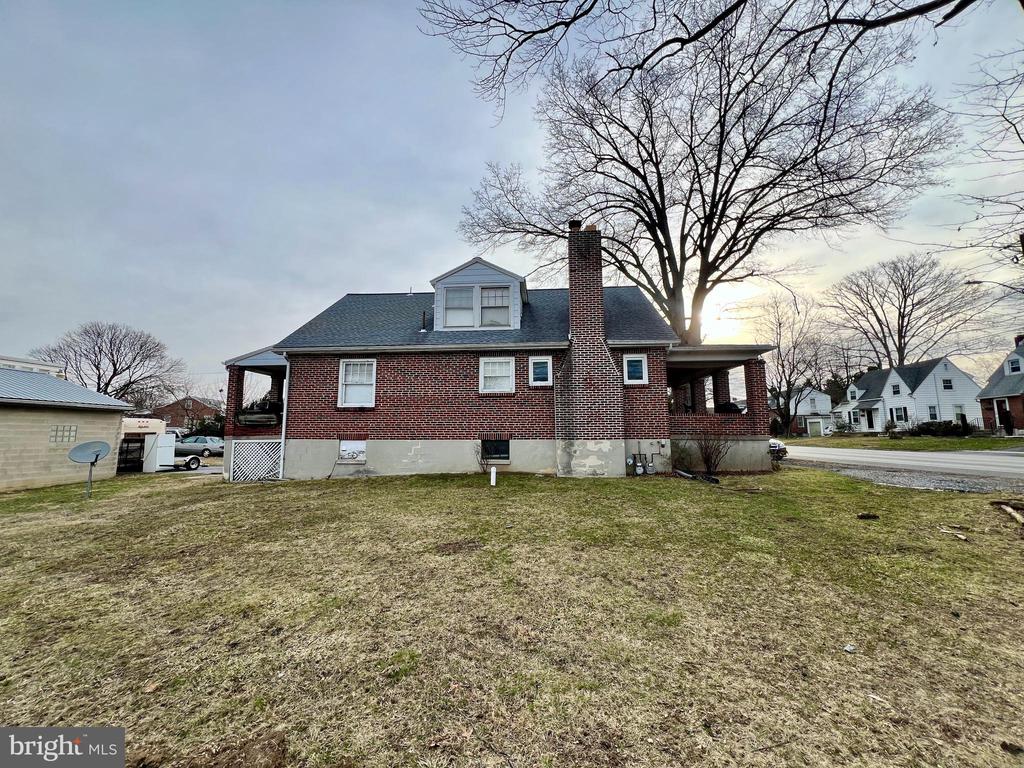 Residential Income in HARRISBURG 4