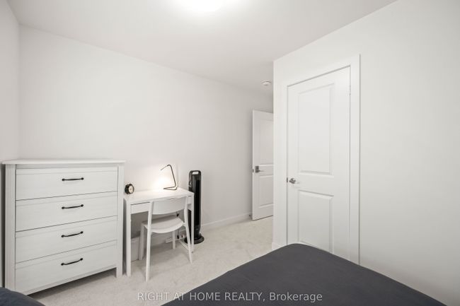 1557 Midland Ave, House attached with 4 bedrooms, 4 bathrooms and 1 parking in Scarborough ON | Image 46
