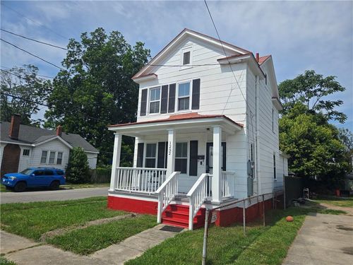 1232 Stewart St, Chesapeake, VA, 23324-2349 | Card Image