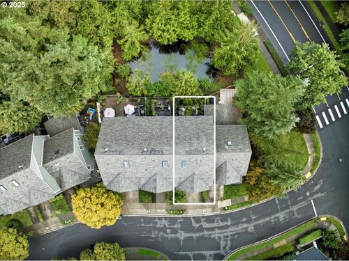 9097 Sw Sweek Dr, Tualatin, OR, 97062-7404 | Card Image
