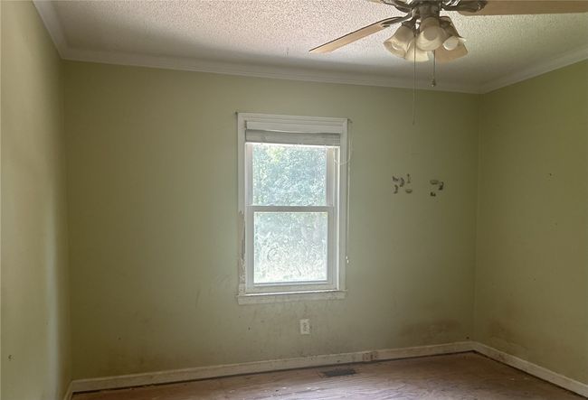 7768 Ekom Beach Rd, House other with 3 bedrooms, 2 bathrooms and null parking in Ware Shoals SC | Image 10