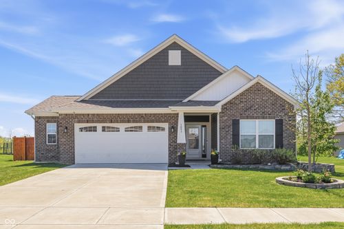 1093 Maple Stone Dr, Greenwood, IN, 46143-3832 | Card Image