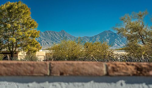 665 S Los Rubies Circle, Green Valley, AZ, 85614 | Card Image