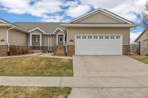 736 Croell Ave, Tiffin, IA, 52340-4703 | Card Image