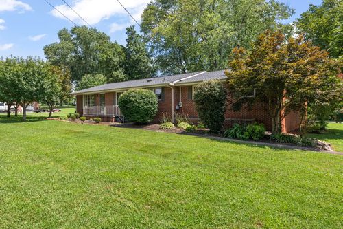 307 Mary Sharp Dr, Decherd, TN, 37324-3810 | Card Image
