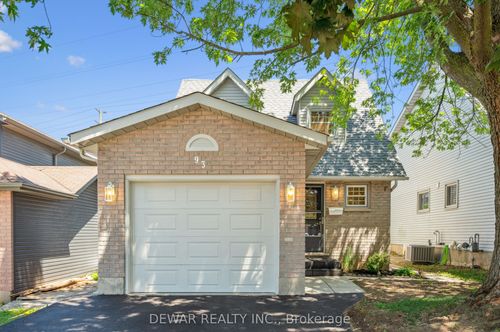 93 Glenbrook Cres, Cambridge, ON, N1R7Z3 | Card Image