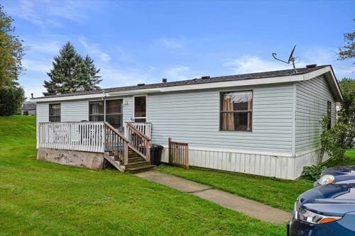 115-4823 Schoen Rd, Union Grove, WI, 53182-9725 | Card Image