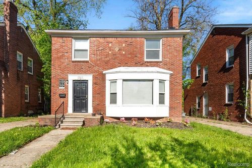 17217 Plainview Ave, Detroit, MI, 48219-4227 | Card Image