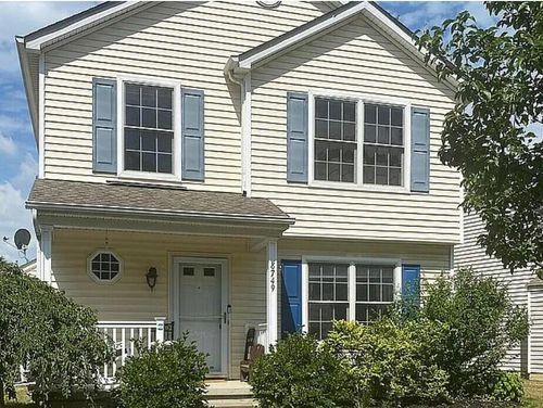 8749 Olenmead Dr, Lewis Center, OH, 43035-7277 | Card Image