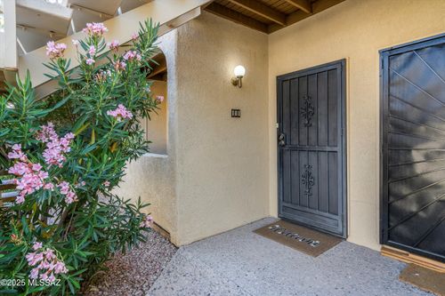 101-5500 N Valley View Rd, Tucson, AZ, 85718-5357 | Card Image