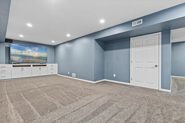 Family room | Image 30