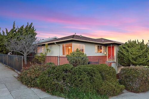 855 Solano Ave, Albany, CA, 94706-1549 | Card Image