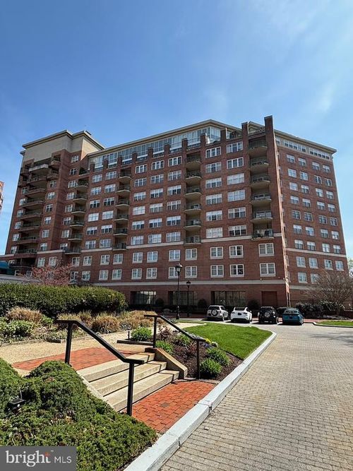 816-3801 Canterbury Rd, BALTIMORE, MD, 21218-2377 | Card Image