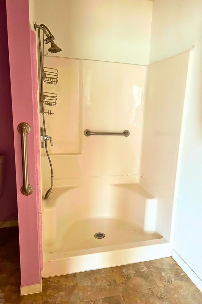 1606 Tayloe Ave, House other with 2 bedrooms, 1 bathrooms and null parking in Sonora TX | Image 14