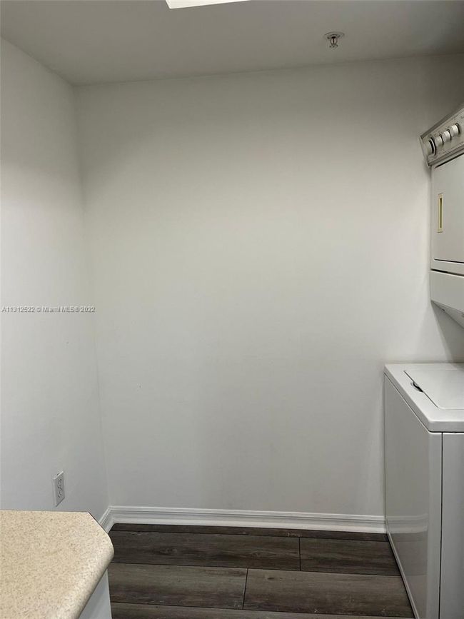 APT-603 - 5077 Nw 7 Th St, Condo with 2 bedrooms, 2 bathrooms and null parking in Miami FL | Image 4