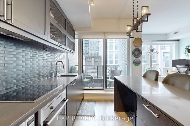 321 - 783 Bathurst St, Condo with 2 bedrooms, 1 bathrooms and null parking in Toronto ON | Image 6