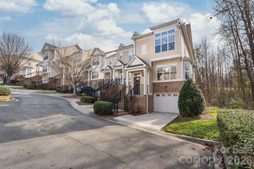 7104 Founders Club Ct, Charlotte, NC, 28269-6250 | Card Image