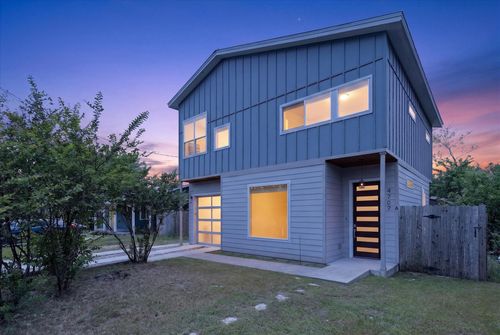 a-4707 Leslie Ave, Austin, TX, 78721-1417 | Card Image