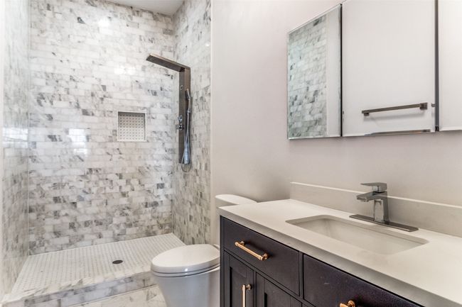 APT-102 - 10403 High Hollows Dr, Condo with 3 bedrooms, 3 bathrooms and null parking in Dallas TX | Image 15