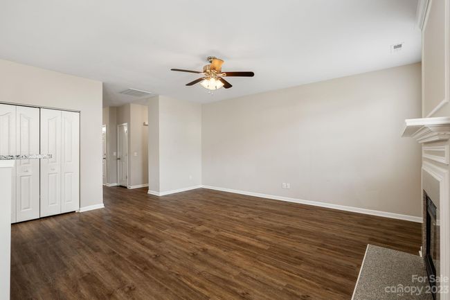 9814 Forest Run Ln, House other with 3 bedrooms, 2 bathrooms and null parking in Charlotte NC | Image 15