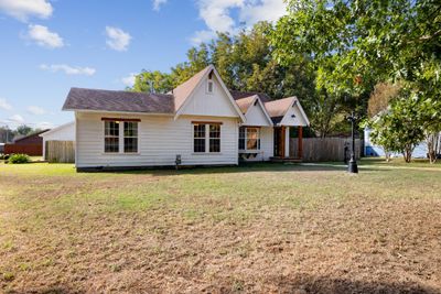 1026 E Jefferson Street, House other with 3 bedrooms, 2 bathrooms and null parking in Hugo OK | Image 1