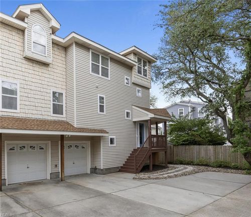 3607 Dupont Cir, Virginia Beach, VA, 23455-2905 | Card Image