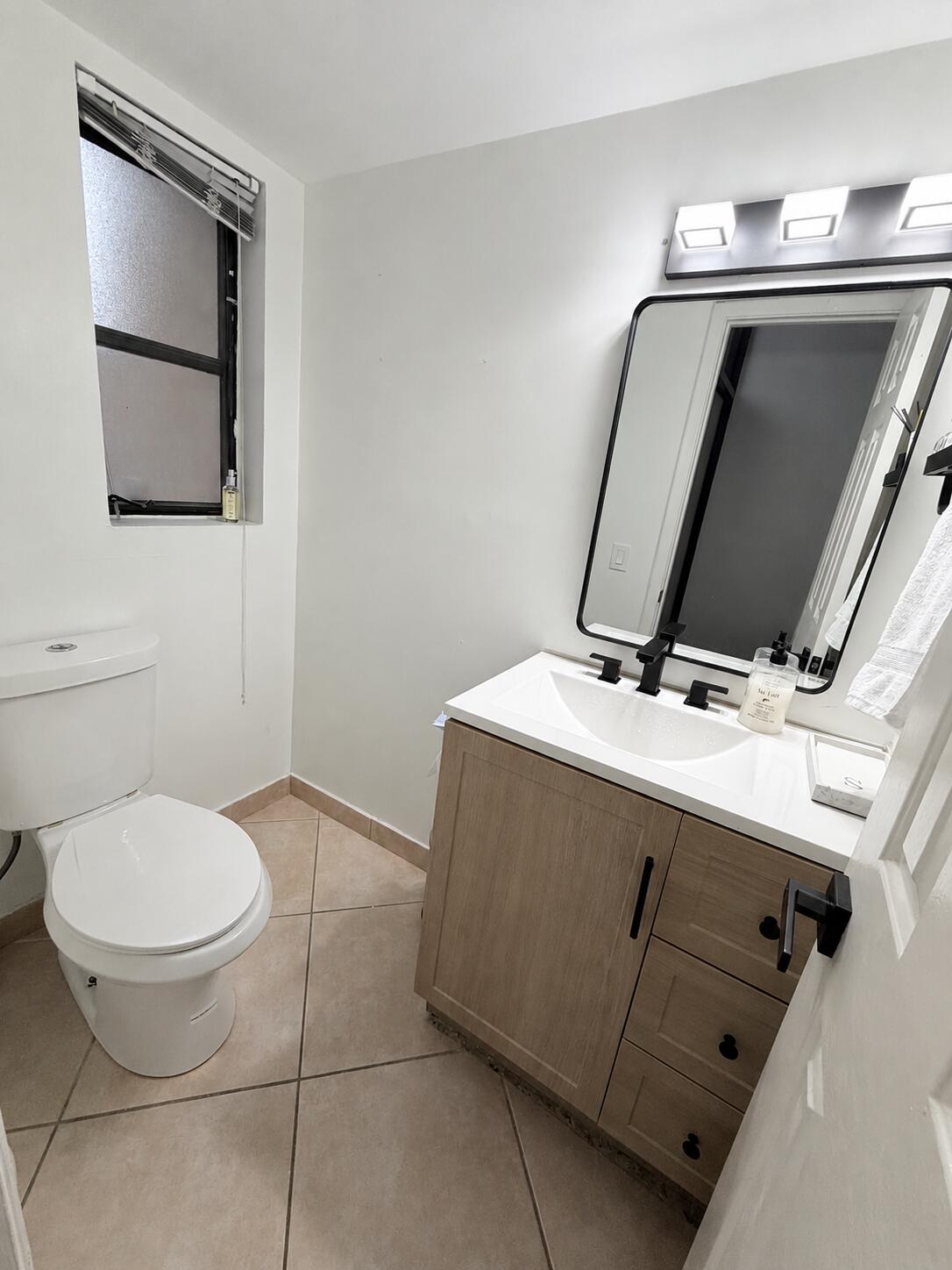 Residential Lease in Deerfield Beach 3