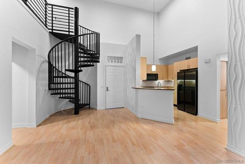 unit-3610-1465 C St, San Diego, CA, 92101-5742 | Card Image