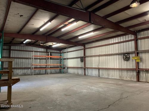 bldg-b-200b Burgess Dr, Broussard, LA, 70518-3324 | Card Image