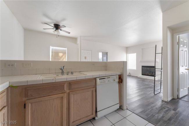 1838 N Jones Blvd, Townhouse with 2 bedrooms, 2 bathrooms and null parking in Las Vegas NV | Image 16