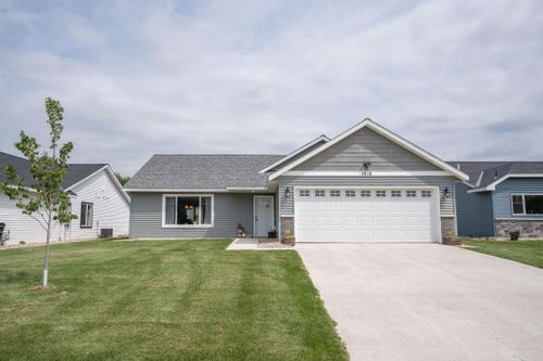 1616 18th Avenue Nw, Willmar, MN, 56201 | Card Image