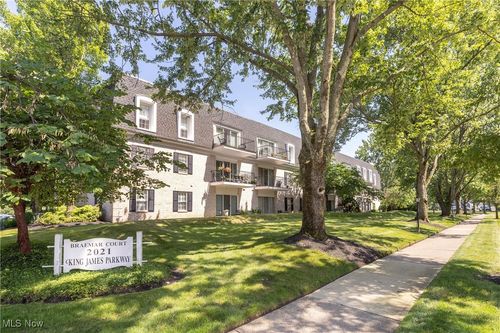 214-2021 King James Parkway, Westlake, OH, 44145 | Card Image