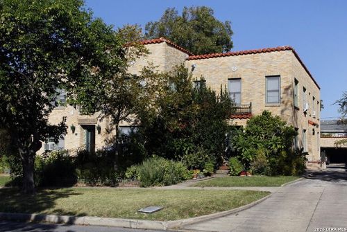 329 W Huisache Ave, San Antonio, TX, 78212-3205 | Card Image