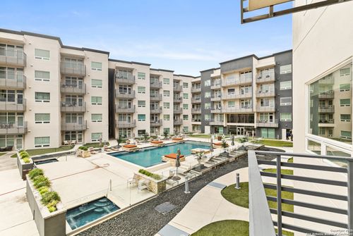 unit-203-17902 La Cantera Pkwy, San Antonio, TX, 78257-2001 | Card Image