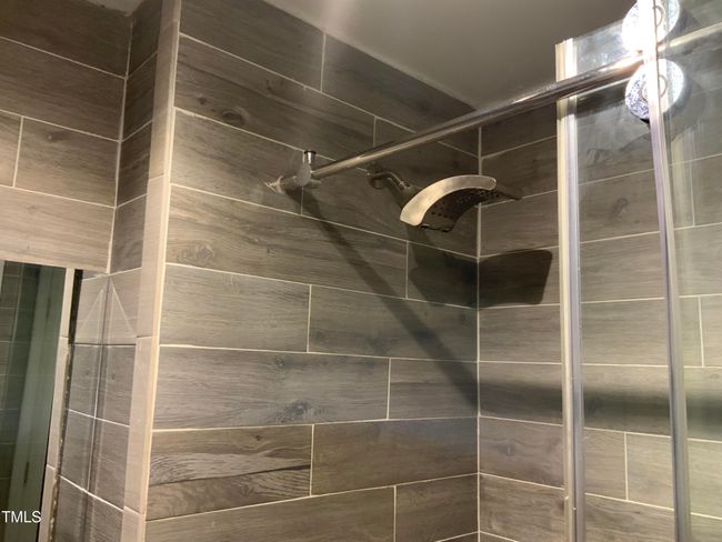 Bath 3 storey | Image 21
