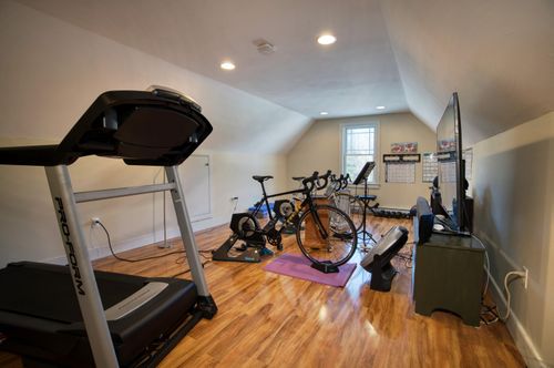 47 West St, Antrim, NH, 03440-3611 | Card Image