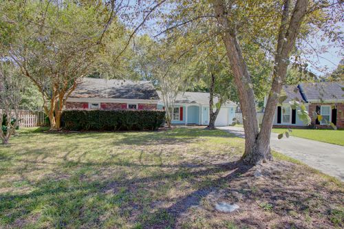 124 Hamlet Rd, Summerville, SC, 29485-5249 | Card Image
