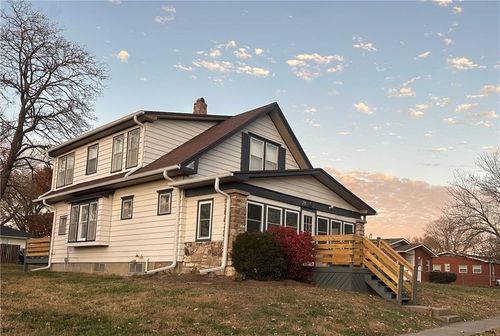 211 E 5th St, Lawson, MO, 64062-9371 | Card Image