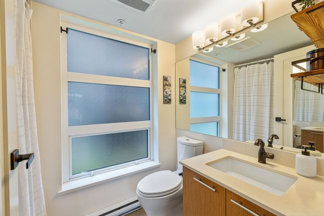 323 - 95 Moody St, Townhouse with 2 bedrooms, 3 bathrooms and 2 parking in Port Moody BC | Image 18