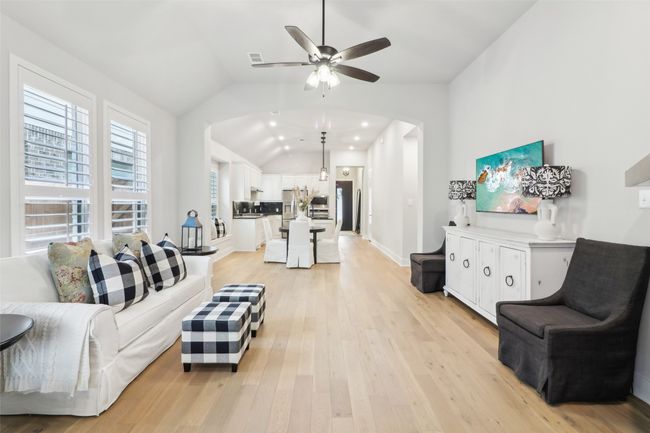 8128 Legacy Trl, House other with 3 bedrooms, 2 bathrooms and null parking in Mckinney TX | Image 5