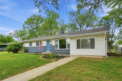 2902 W 7th St, Lawrence, KS, 66049-4500 | Card Image