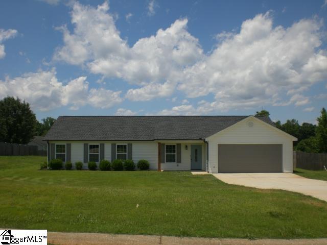 Crossgate Way, Fountain Inn, SC 29644