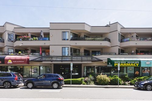208-1440 George St, White Rock, BC, V4B4A3 | Card Image