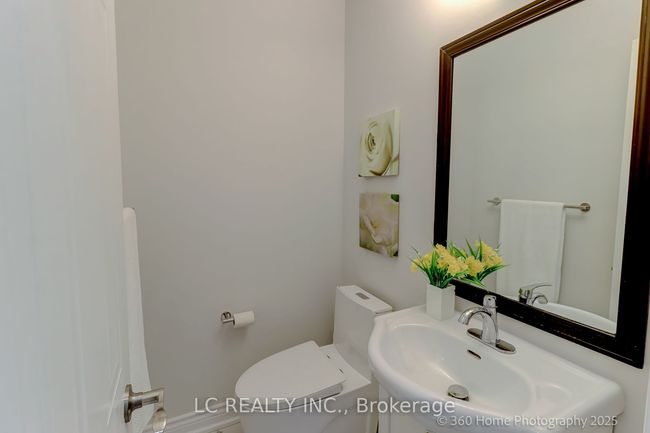 17A Silver Stream Ave, House attached with 4 bedrooms, 4 bathrooms and 2 parking in Richmond Hill ON | Image 12
