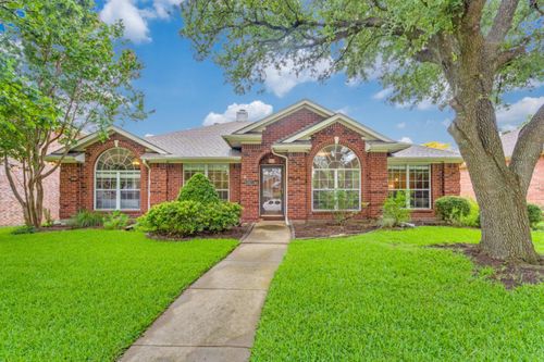 812 Weeping Willow Ct, Allen, TX, 75002-5022 | Card Image