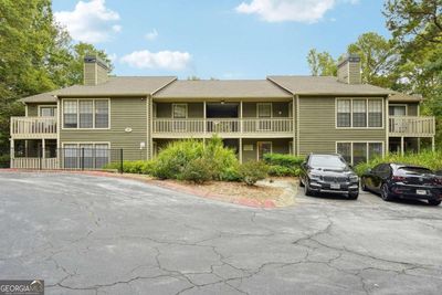 146 - 2824 Vinings Central Drive Se, Condo with 2 bedrooms, 2 bathrooms and 2 parking in Atlanta GA | Image 1