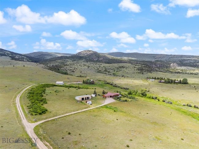 106 Two Bumps Loop E, House other with 3 bedrooms, 2 bathrooms and null parking in Ennis MT | Image 8