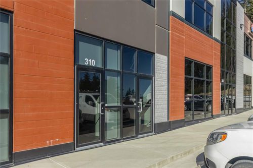 310-4342 W Shore Pky, Victoria, BC, V9B7C2 | Card Image